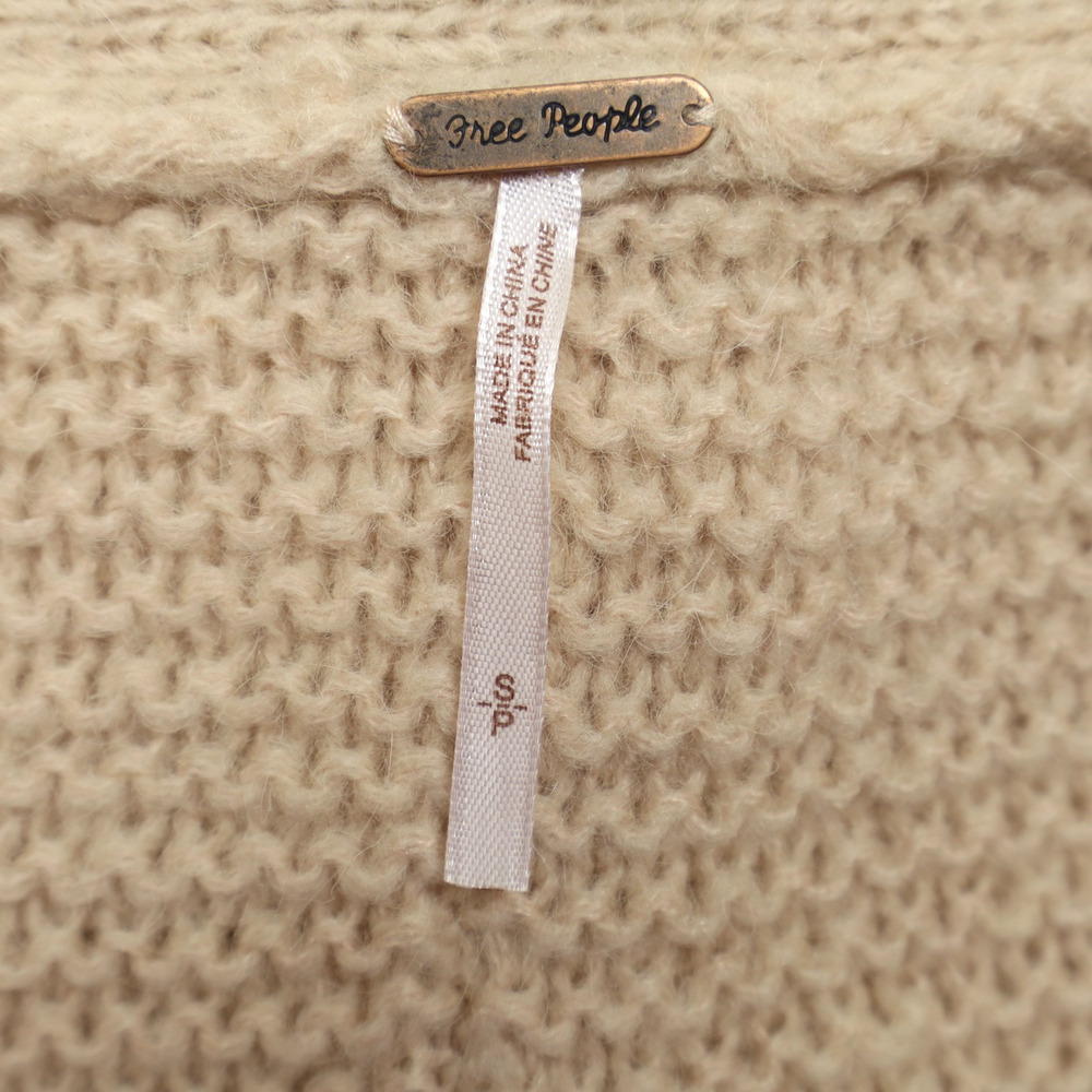 Free People Sz S V-Neck Pullover Sweater Oversized Knit Pink Acrylic Wool Blend - Picture 5 of 8